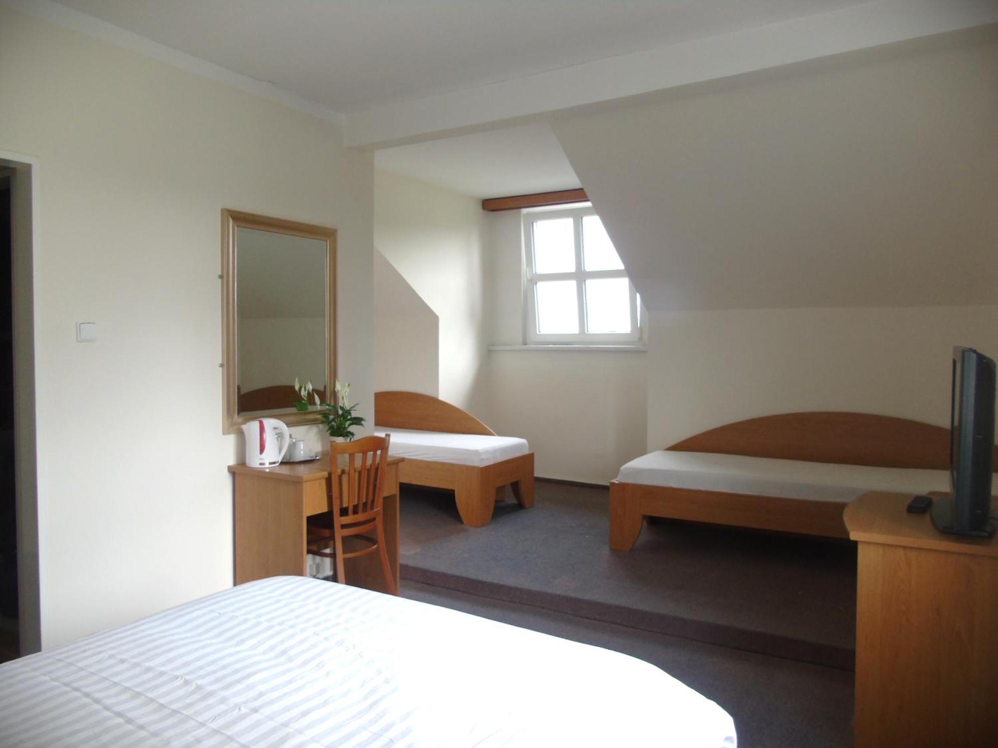Toris Inn Trinec Extérieur photo