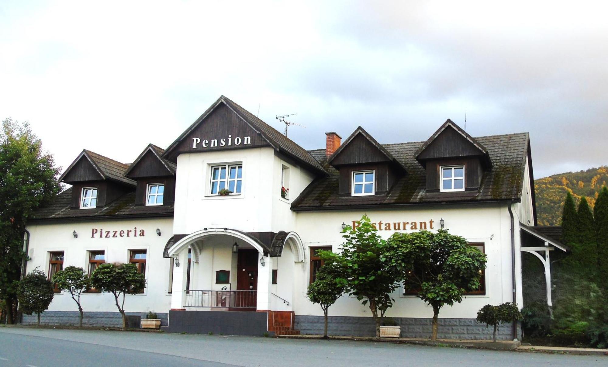 Toris Inn Trinec Extérieur photo