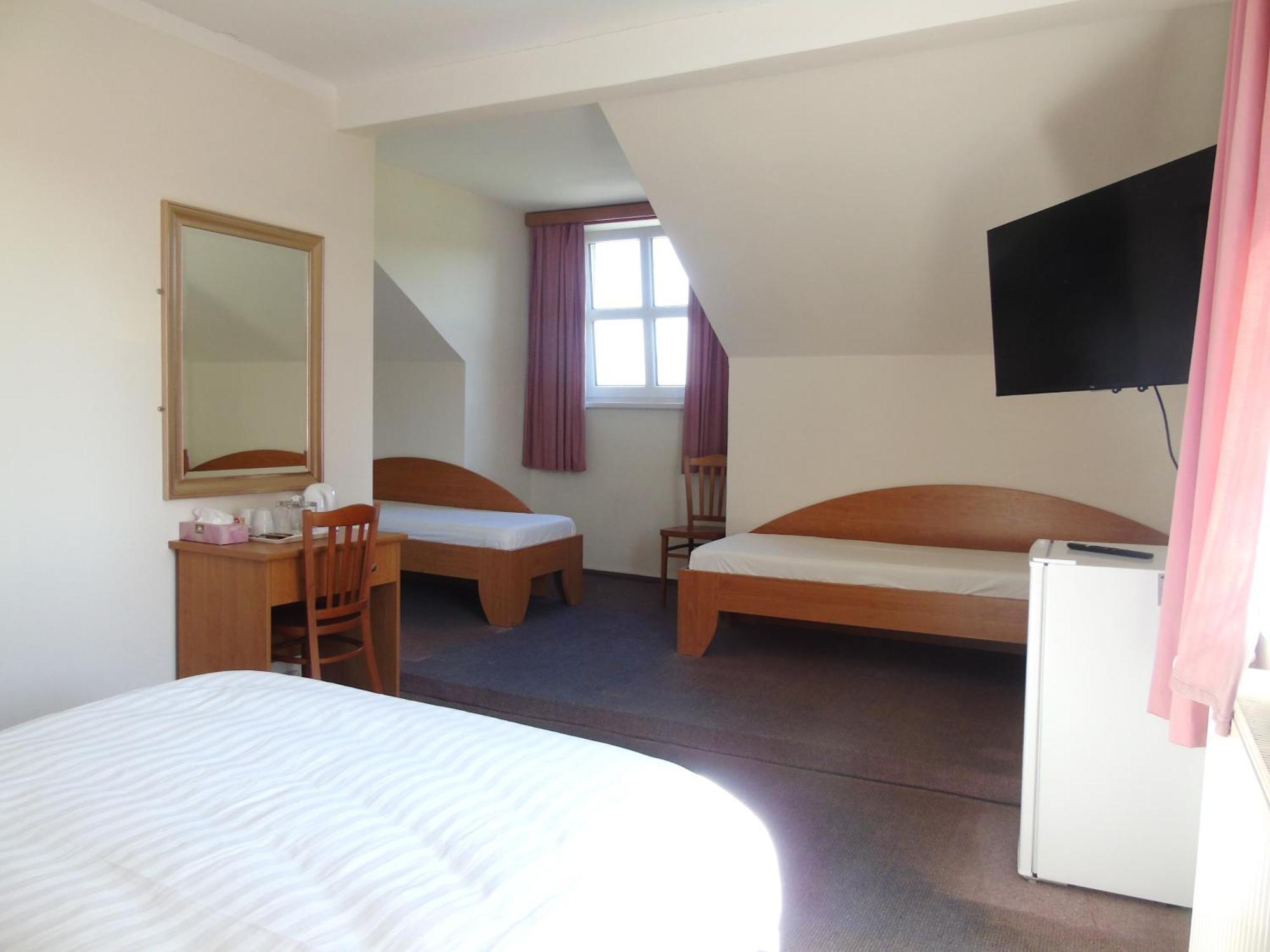 Toris Inn Trinec Extérieur photo
