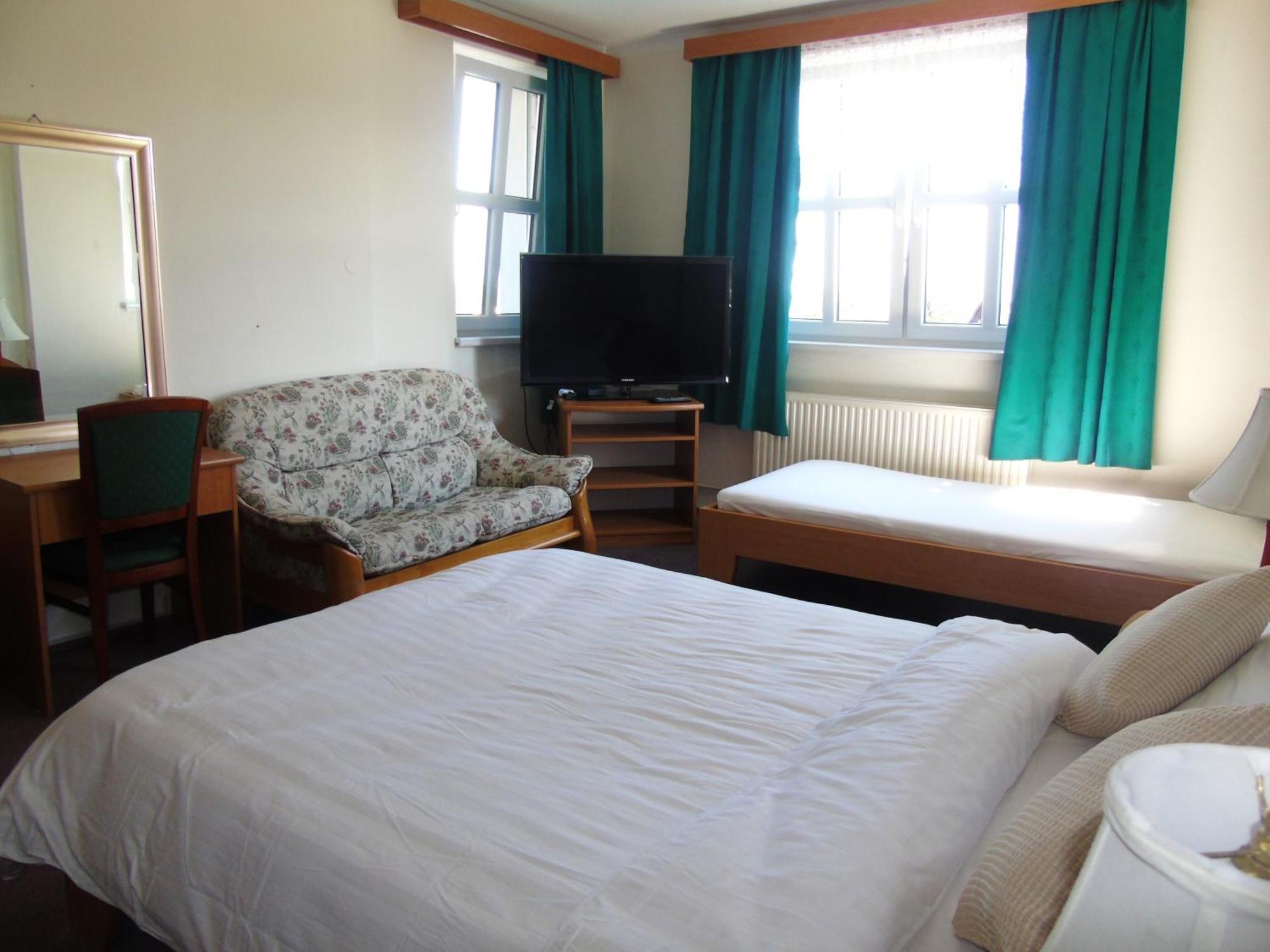 Toris Inn Trinec Extérieur photo
