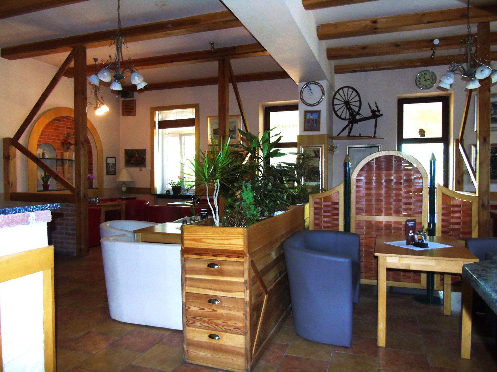 Toris Inn Trinec Extérieur photo
